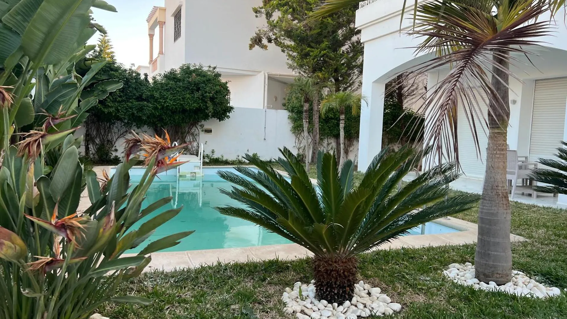 Villa With Pool Ariana